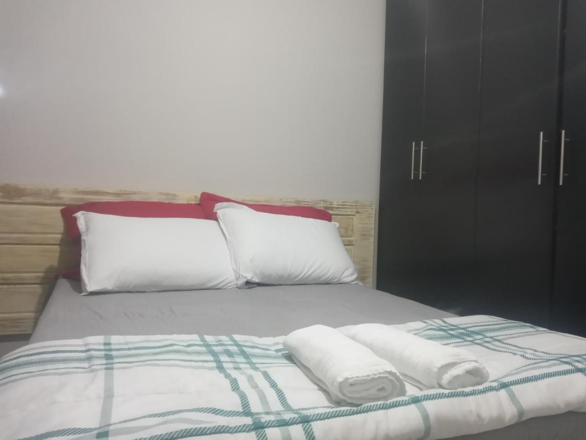 Elegante Apartamento No Centro De Curitiba Luaran gambar