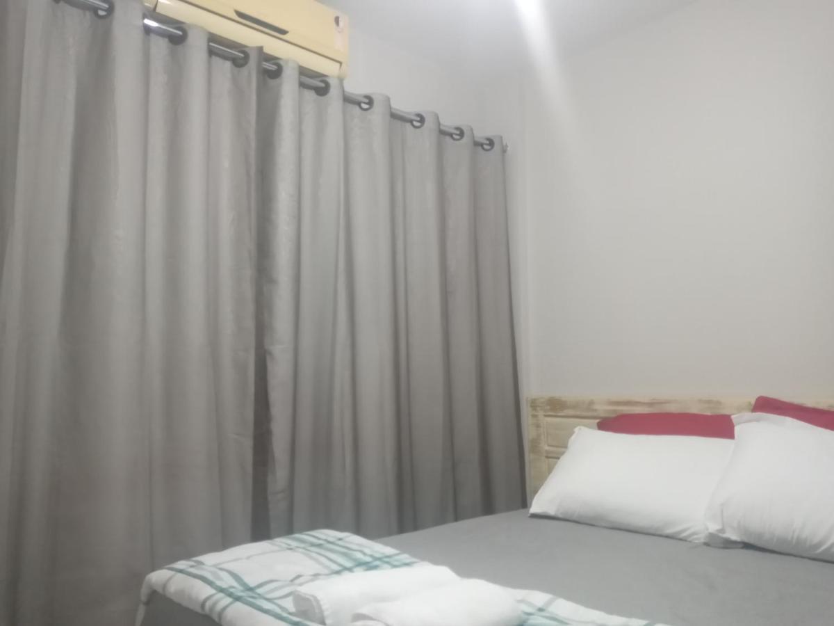 Elegante Apartamento No Centro De Curitiba Luaran gambar