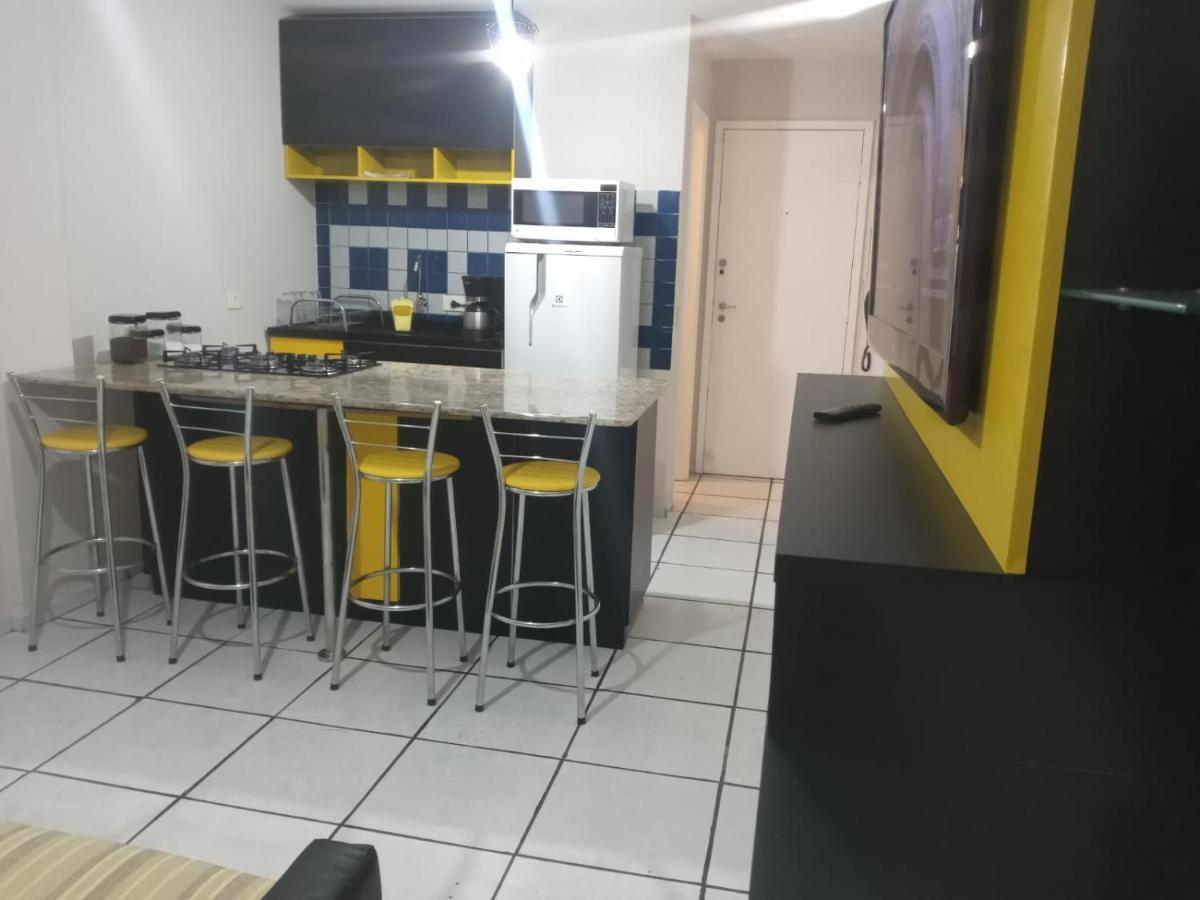 Elegante Apartamento No Centro De Curitiba Luaran gambar